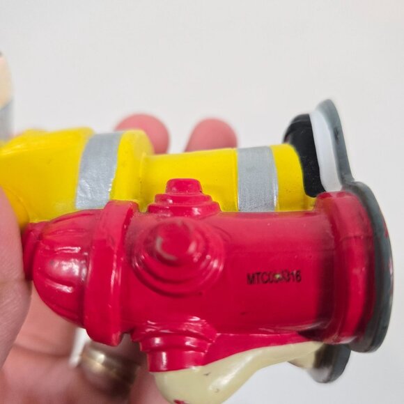 Lakeshore Firefighter Figure Community Helper with Waterhose & Fire Hydrant 5.5" - Picture 8 of 10